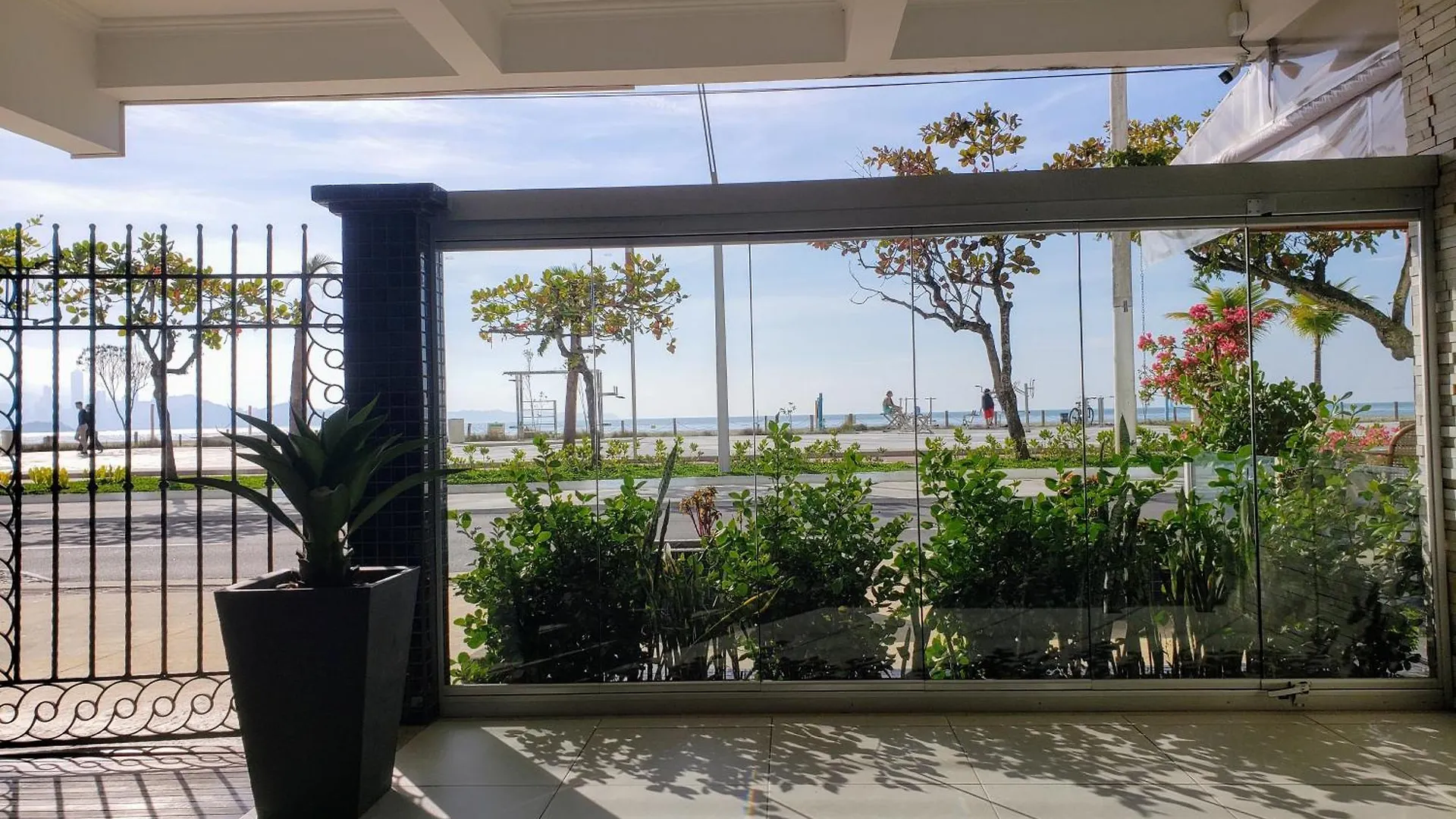 Apartamento Aconchegante, Pe Na Areia, 1 Dormitorio - Andar Alto Balneário Camboriú Brasilien