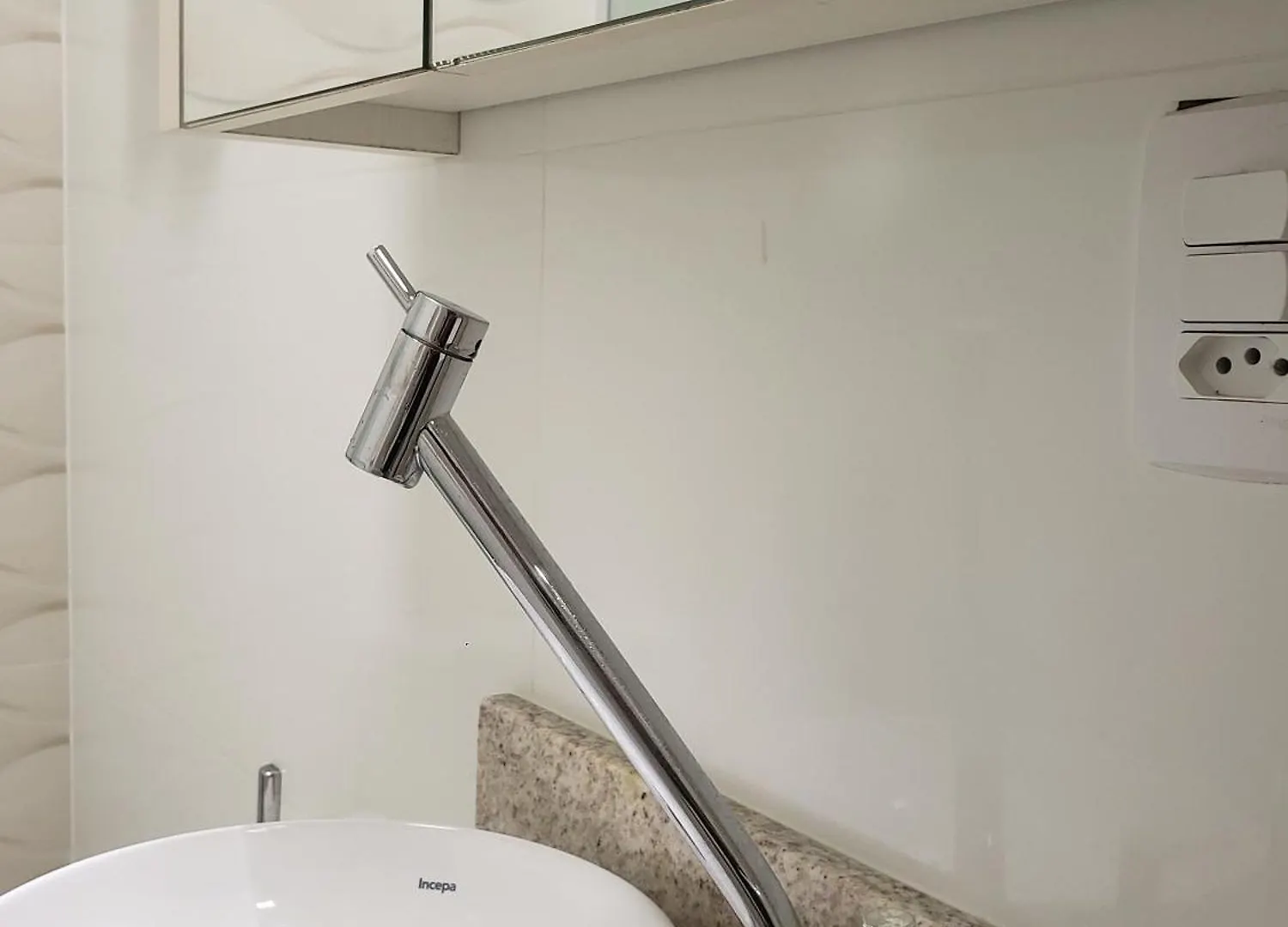 Apartamento Aconchegante, Pe Na Areia, 1 Dormitorio - Andar Alto Balneário Camboriú